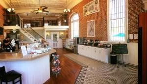 18195047_1357367347666212_6683297359738572051_n