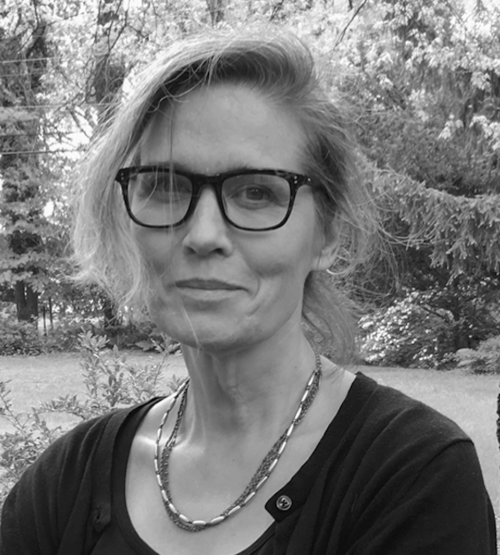 D4E022E9-2092-4C87-868B-EA269FF26175